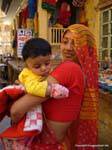Jaisalmer enfant au gant.