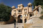 Jaisalmer gadi sagar tank tilon ki pol.