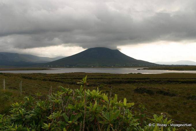 Ilusão Volcanic desde o N59 antes Mallaranny (Mulranny) - Irlanda