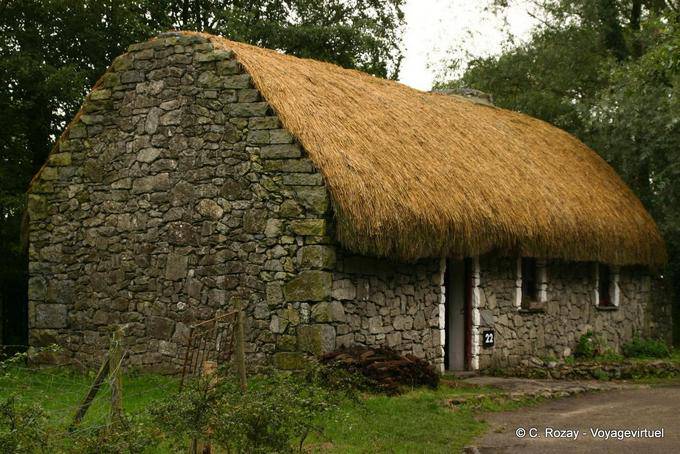 Cottage vernáculo, Bunratty Folk Park - Irlanda
