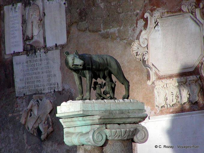 O Wolf Capitolino, Roma - Italia