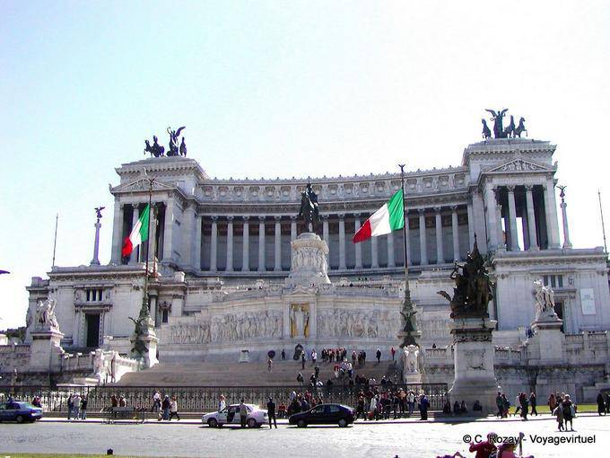 Vittoriano Monumento a Vittorio Emanuele II de Sabóia, Roma - Italia