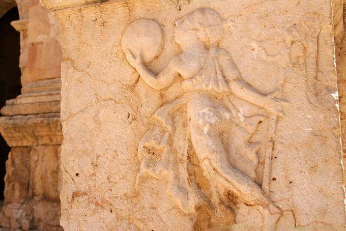 Escultura de um músico, Norte Theater, Jerash - Jordania