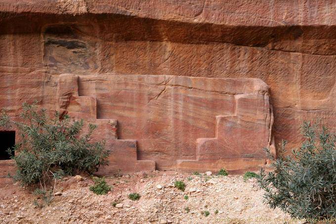Escadas duplas ou ornamentação, Petra Khubta - Jordania