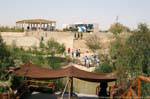Contra Israel através do Jordão Baptismal Site, Jordania.
