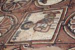 Cesta de frutas, mosaico da igreja bizantina de Petra, Jordania.