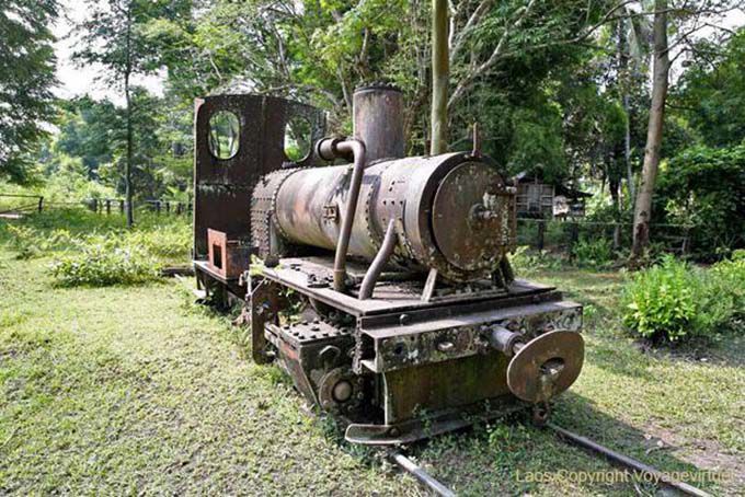 Locomotiva a vapor trem colonial Khone Ilha, Laos