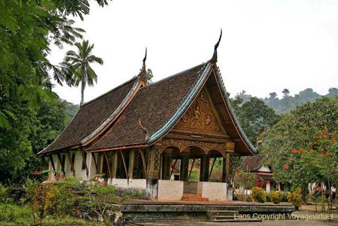 Luang Prabang, Wat Longo Temple Khun, Laos