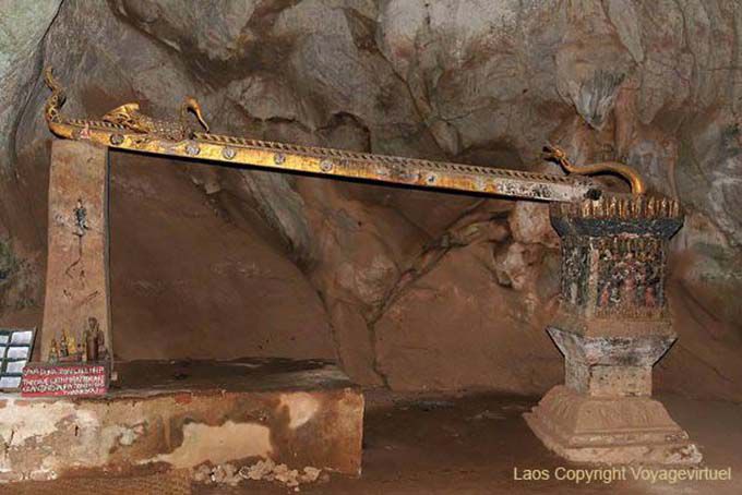 Pak Ou barco passagem, Tham Phum Caverna, Laos