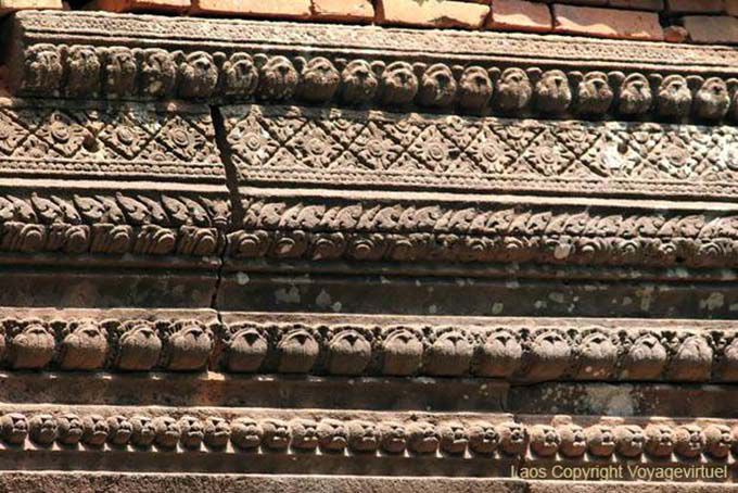 Repetição de esculturas finas, Wat Phou, Laos