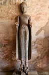 Buddha com as mãos cortadas, Wat Si Saket, Vientiane, Laos.