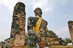 Grande Buda senta Wat Phia Wat Xieng Khouang Old Capital, Laos.