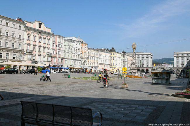 Hauptplatz, Ciclos e pedestres, Linz - Áustria