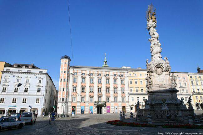 Hauptplatz, Rathaus und Dreifaltigkeitssaule, Linz - Áustria