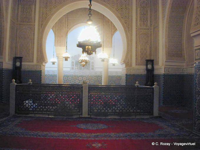 Vista interior do mausoléu de Moulay Ismail, Meknes - Marrocos