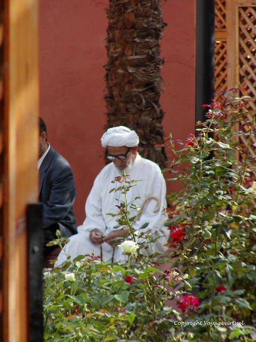 Tempo de meditação, jardim Hmed Sidi El Kamel, Marrakech - Marrocos