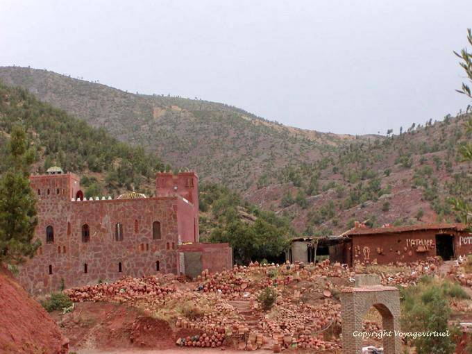 Oficina e cerâmica de Potter para Tafza, Ourika Valley - Marrocos