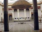 Magia da arquitectura mourisca, Museu de Marrakech, pátio, Marrocos.
