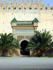 A porta nas paredes da Cidade Imperial, Meknes, Marrocos.