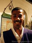 Quem, portanto, assemelha-se ao servidor, Meknes, Marrocos.