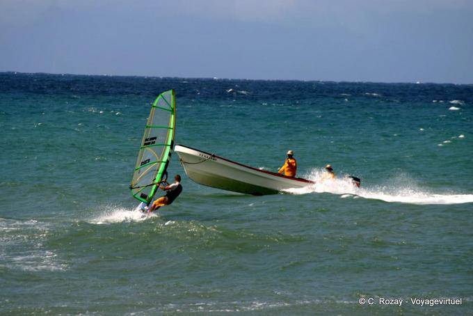 Choque, windsurf e motor de popa, Grand'Riviere - Martinica
