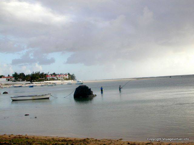 A pesca, Flic en Flac, Maurícias.