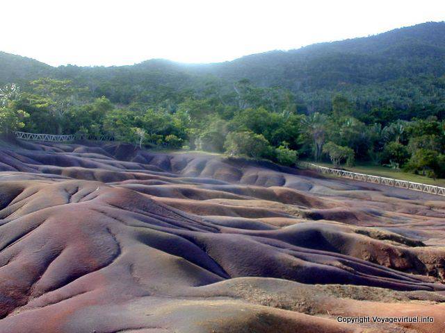 Cor Symphony de dunas terra nua, Chamarel, Maurícias.