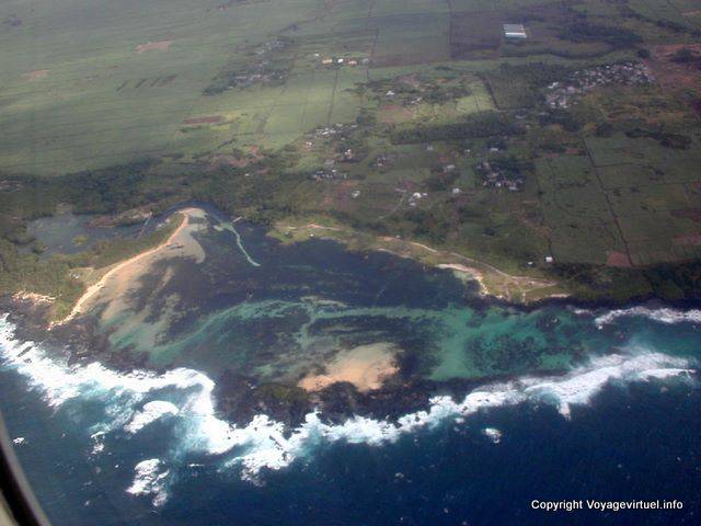 Sobrevoou a ilha Benitiers, Maurícias.