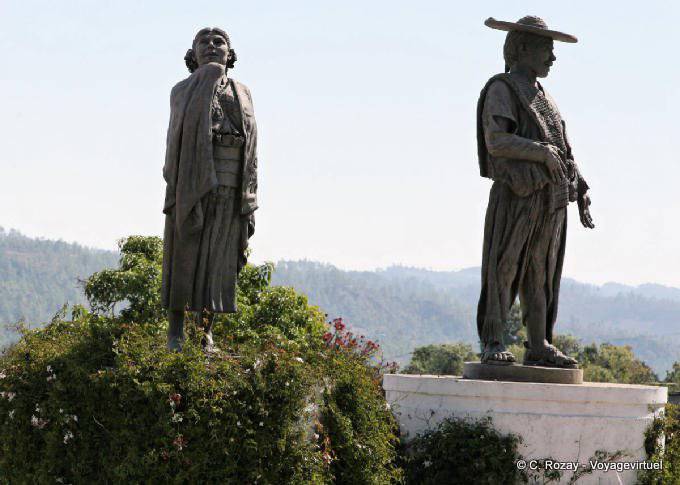 Estátuas na região de La Era, Huixtan, Chiapas - México