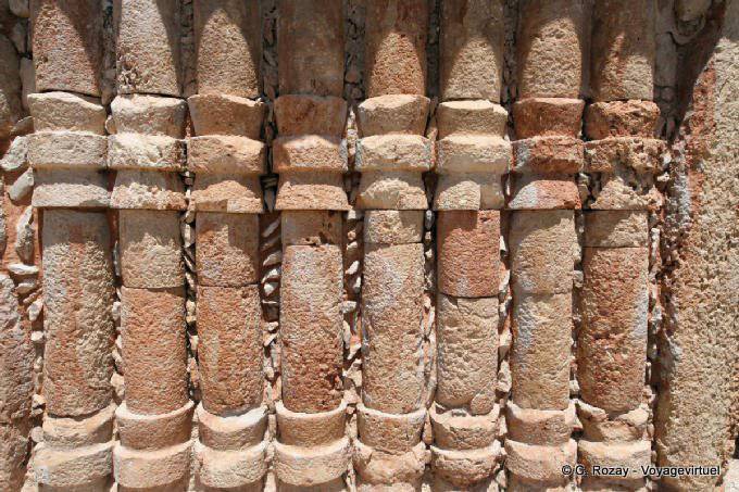 Colunas maias, Sayil - México