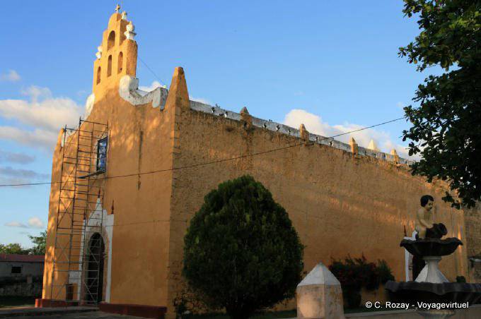 Restauração de fachadas, Templo San Juan de Dios, Valladolid - México