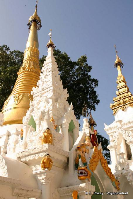 Em torno do santuário de Bo Min Gaung, Shwedagon Pagoda, Rangoon - Myanmar (Birmânia)
