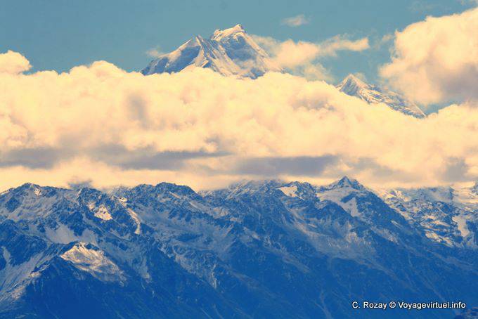 Mount Cook nas nuvens, Mount Cook Road, Canterbury - Nova Zelândia