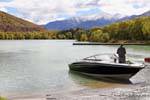 Pesca indo, Lake Benmore, Canterbury, Nova Zelândia.