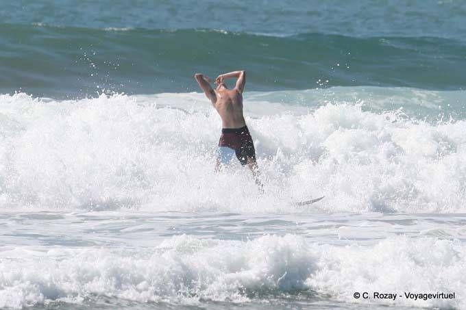 Joy surfista Whangamata Beach Surf - Nova Zelândia