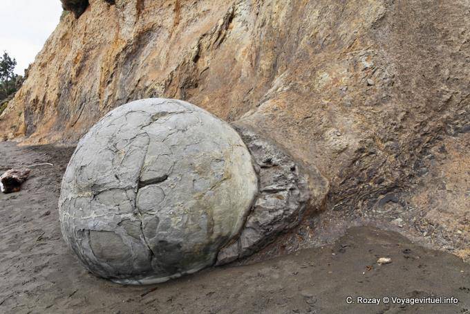 Concreções septarian, Pedregulhos Moeraki Scenic Reserve, Otago - Nova Zelândia