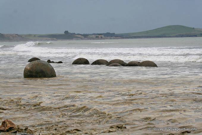 Esferas de alinhamento, Pedregulhos Moeraki Scenic Reserve, Otago - Nova Zelândia
