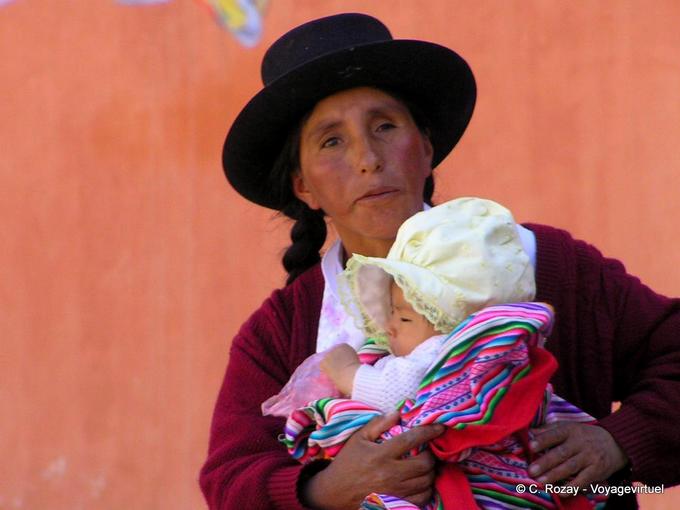 A mãe ea criança, Ayacucho -Peru