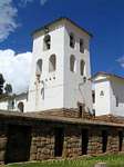 Torre da igreja de Chinchero, Peru.