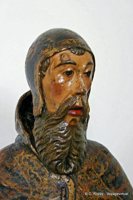 Cabeça policromada, Museu de Arte Sacra, Porto - Portugal