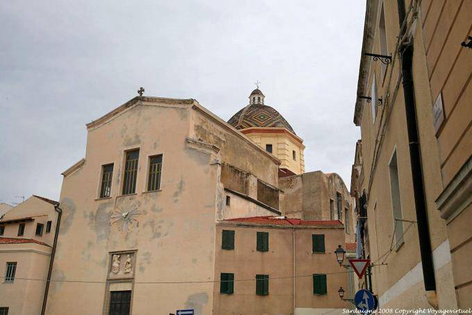 Alghero, São Miguel Arcanjo Igreja - Sardenha