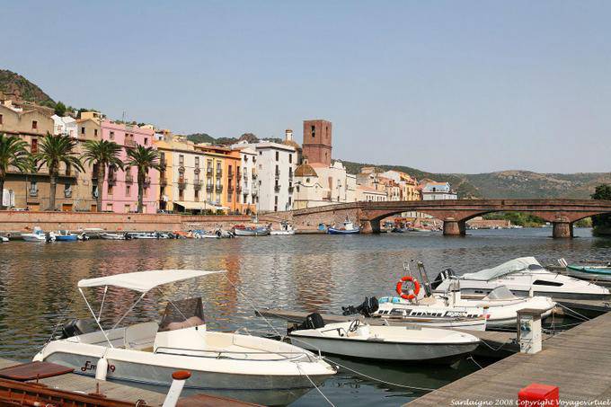 Bosa, Ponte Velha visto de Lungo Temo Emilio Sherer - Sardenha