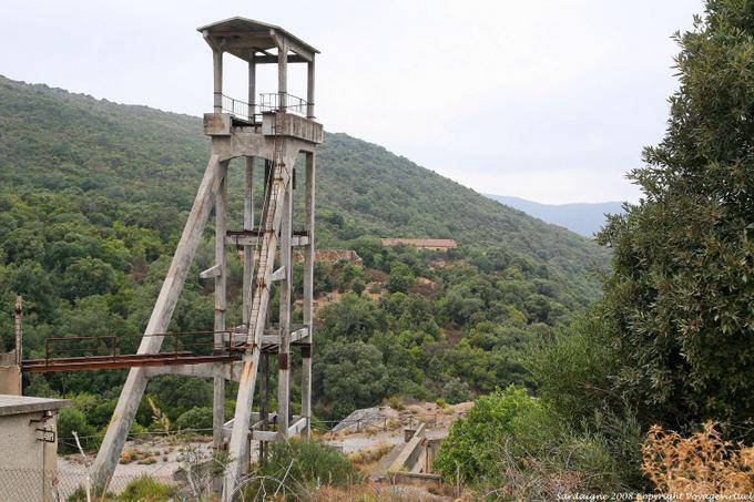 Ingurtosu, Naracauli, vestígios da lavanderia Brassey, desolação industrial - Sardenha