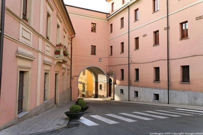Nuoro Piazza Santa Maria - Sardenha