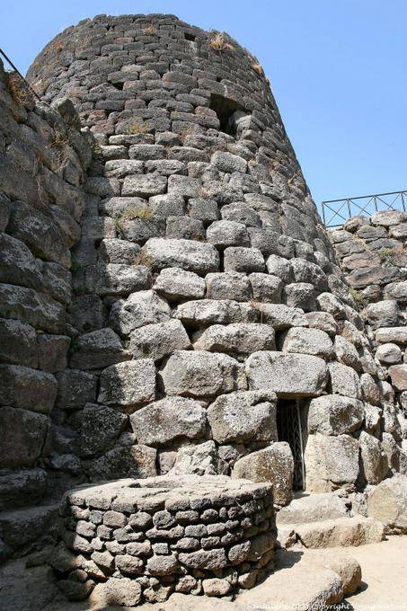 Nuraghe Santu Antine, bem e torre - Sardenha