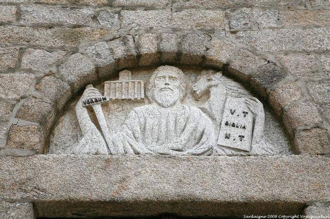 Olbia, San Paolo Apostolo, detalhe fachada - Sardenha