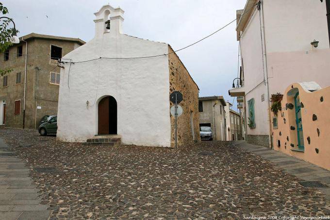 Orosei, pequena igreja na cidade - Sardenha