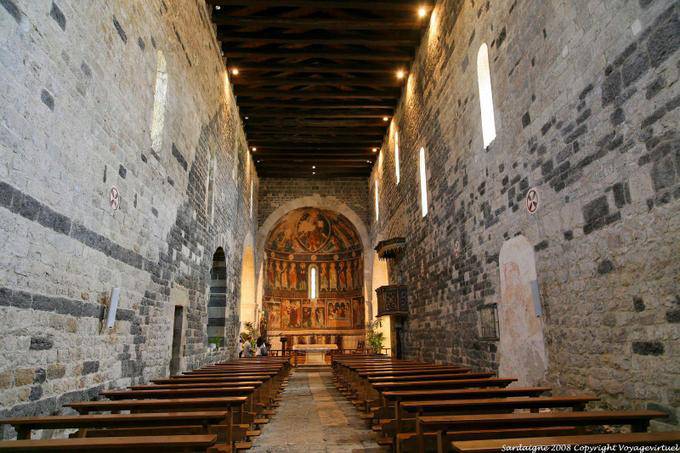 Della Basílica Santissima Trinita di Saccargia, nave da igreja - Sardenha