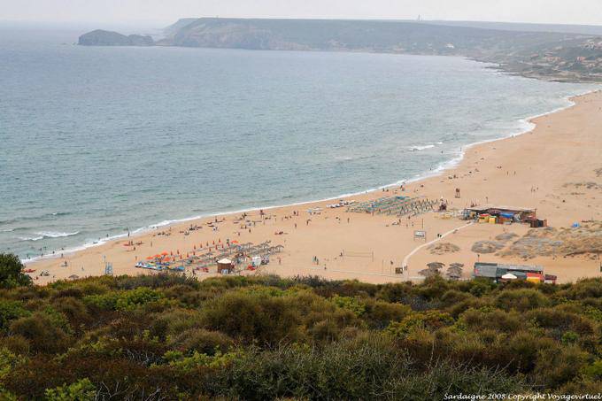 A famosa praia de Torre dei Corsari - Sardenha