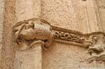 Alghero, detalhe de uma escultura na parede, a Catedral de Santa Maria, Sardenha.